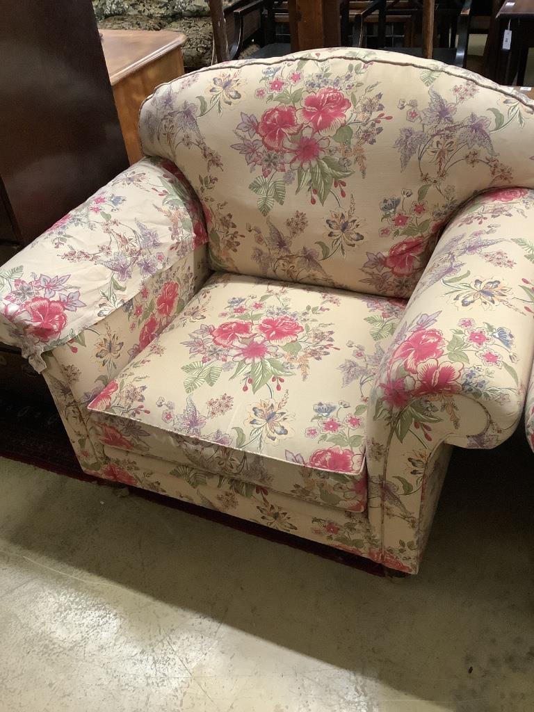 A contemporary Victorian style upholstered three seater settee and matching armchair, settee width 22cm depth 90cm height 100cm